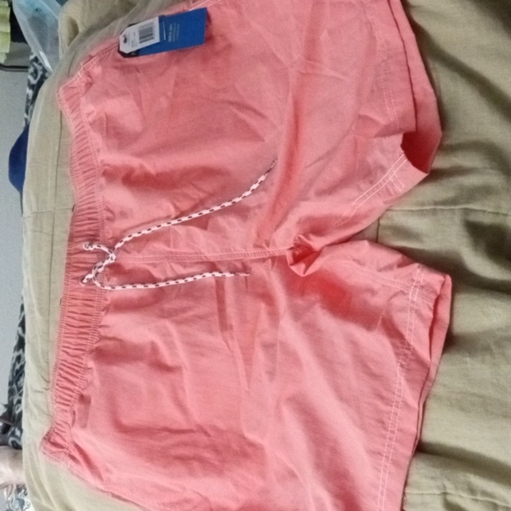 Men's swimming trunks